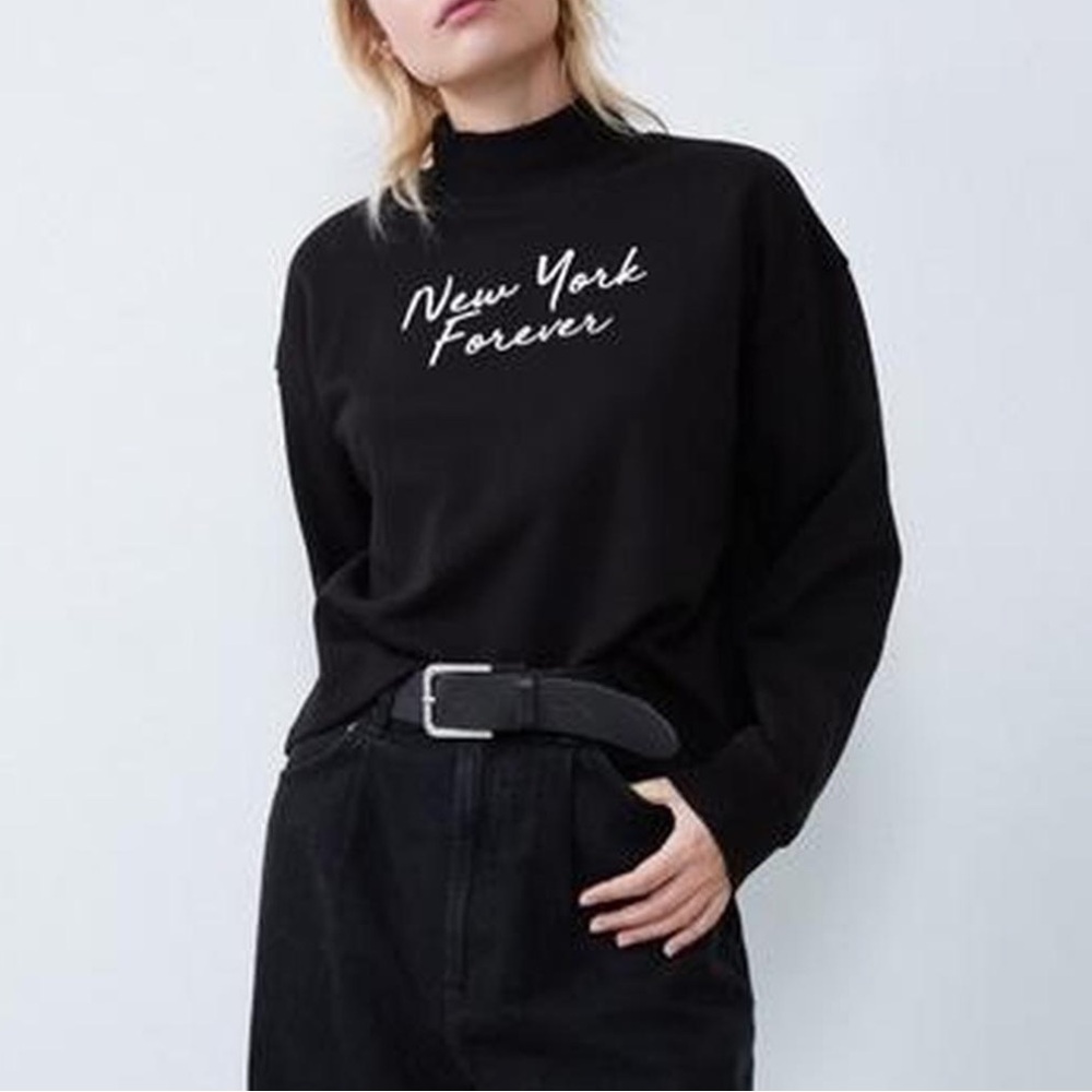 ZARA Black 'New York Forever' Cropped Sweatshirt